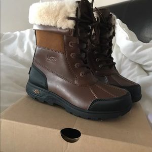 Uggs kids boots